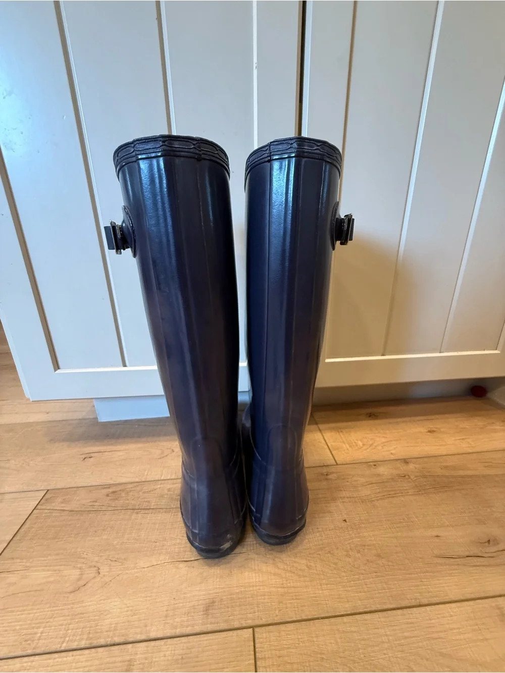 Hunter Tall Women's Rain Boots in deep eggplant purple